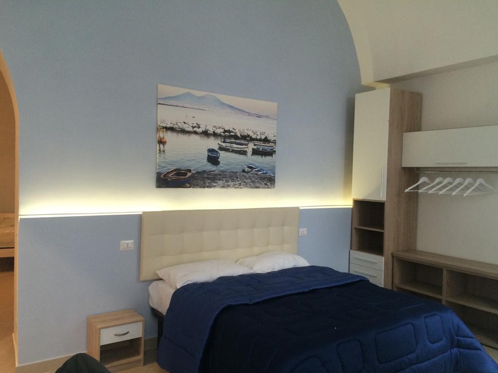 Base Napoli Mergellina Room photo